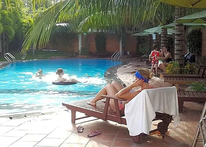 Volga Khách sạn 5*